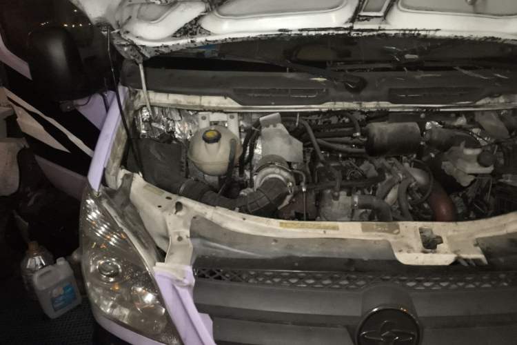 Used Huanghai Ruitu  Engine Bay Right