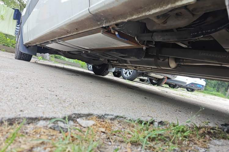 Used Huanghai Ruitu 2016 2.8T Express Edition Chassis Rear Left