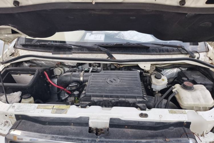 Used Huanghai Ruitu 2016 2.8T Express Edition Engine Bay