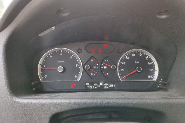 Used Huanghai Ruitu 2016 2.8T Express Edition Instrument Cluster