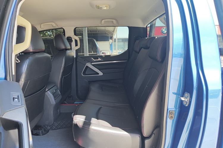 Used Huanghai Weilong 2019 2.4T Gasoline Manual Two-Wheel Drive Sport Edition 4K22D4T Left Rear Seat