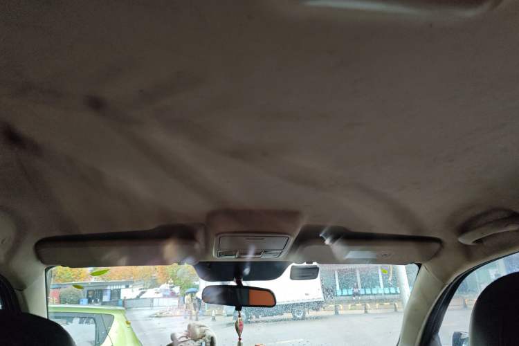 Used Huanghai Xianglong 2016 2.8T Diesel 4x4 Value Edition JE493ZLQ4CB Headliner