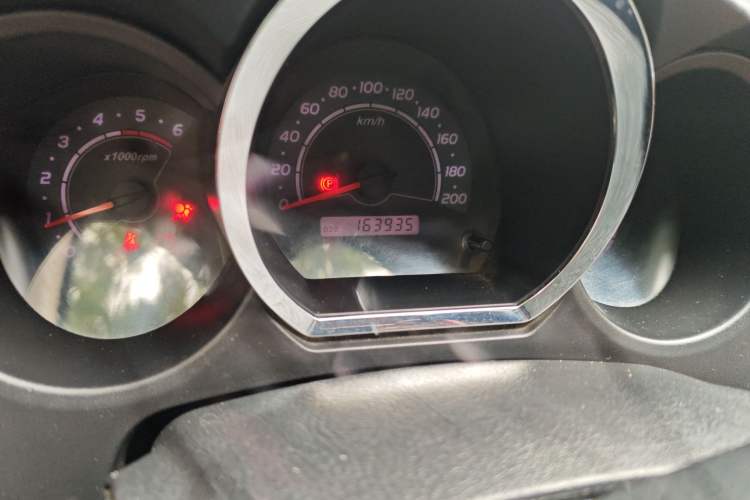 Used Huanghai Xianglong 2016 2.8T Diesel 4x4 Value Edition JE493ZLQ4CB Odometer Close Up