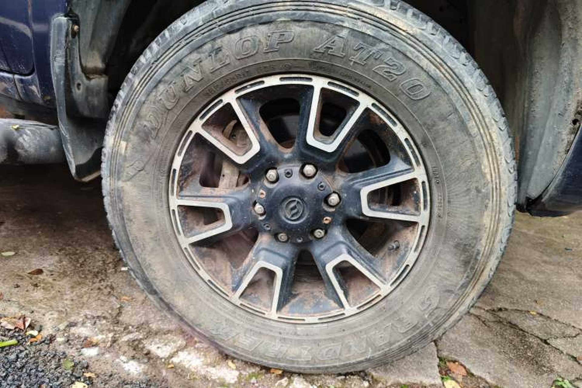 Used Huanghai Xianglong 2016 2.8T Diesel 4x4 Value Edition JE493ZLQ4CB Right Front Wheel Hub