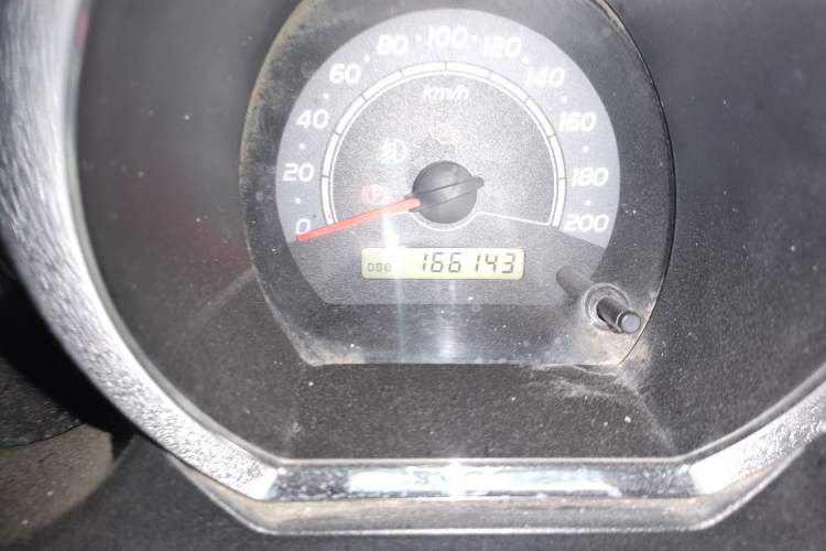 Used Huanghai Xianglong 2015 2.8T N1S Two-Wheel Drive Sport Edition JE493ZLQ4CB Odometer Close Up
