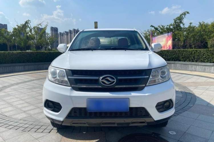 Used Huanghai Xianglong 2016 2.8T Diesel Two-Wheel Drive New Elite Edition JE493ZLQ4CB Exterior 1