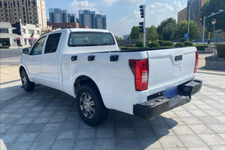 Used Huanghai Xianglong 2016 2.8T Diesel Two-Wheel Drive New Elite Edition JE493ZLQ4CB Exterior 3
