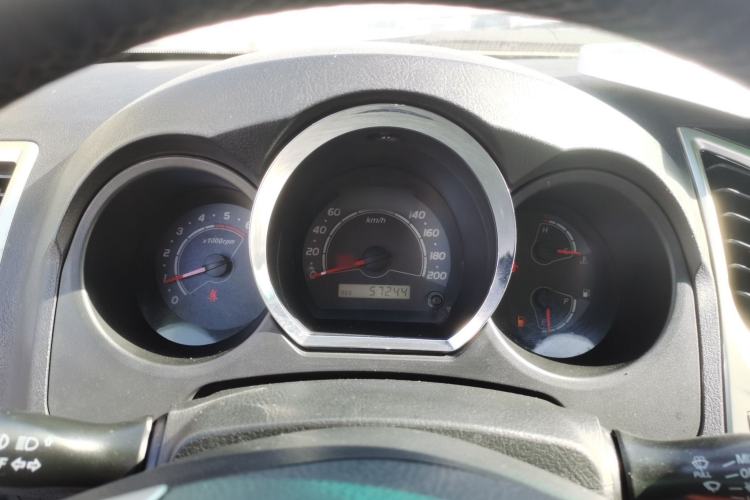 Used Huanghai Xianglong 2017 2.8T N1S Extended-Length Diesel Two-Wheel Drive Sport Edition Instrument Cluster