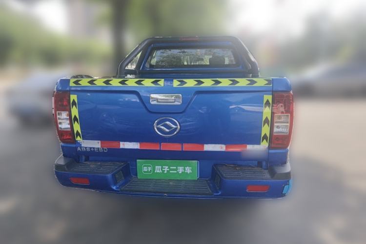 Used Huanghai Xianglong 2020 2.4T N1S Two-Wheel Drive Gasoline Sport Edition with Extended Flat-Bottom Cargo Bed China VI Emission Standard 4K22D4T Rear