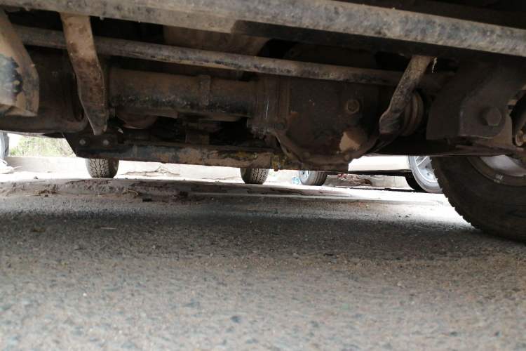 Used Huanghai Xiao Chaishen 2007 2.4T Diesel Standard Version Chassis Front