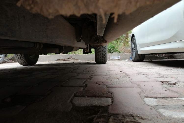 Used Huanghai Xiao Chaishen 2007 2.4T Diesel Standard Version Chassis Front Left