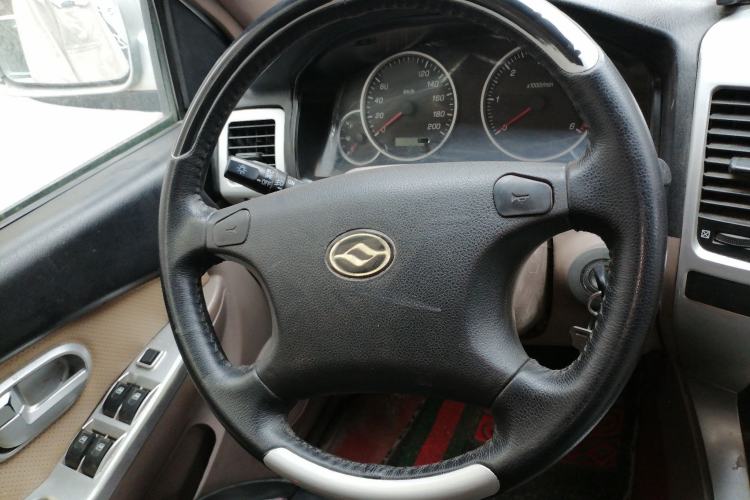 Used Huanghai Xiao Chaishen 2007 2.4T Diesel Standard Version Steering Wheel