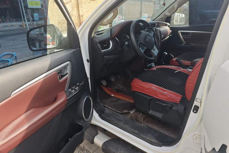 Used Huanghai Xiao Niu 2021 2.4L N1 Manual Gasoline Two-Wheel Drive Chuanfu Type Extended Flat-Bottom Cargo Bed 4K22 Driver Seat