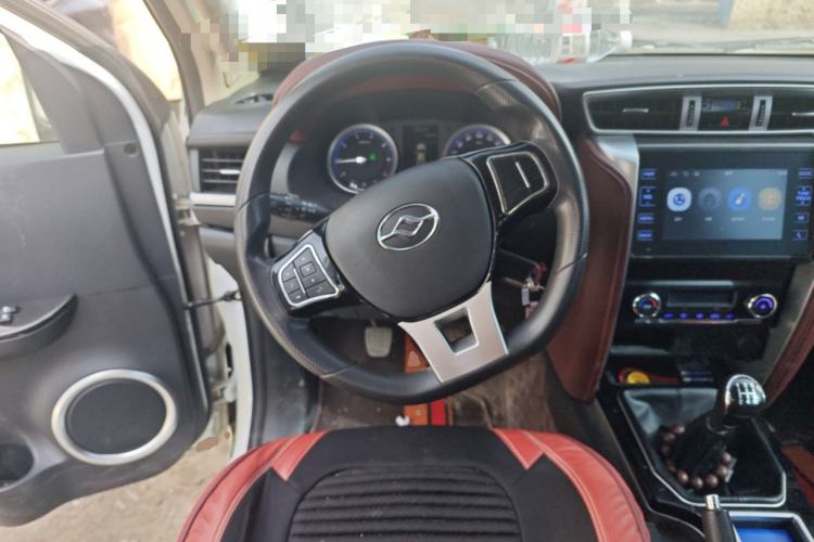 Used Huanghai Xiao Niu 2021 2.4L N1 Manual Gasoline Two-Wheel Drive Chuanfu Type Extended Flat-Bottom Cargo Bed 4K22 Steering Wheel
