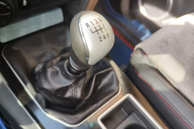 Used Huanghai Ye Niu  Gear Lever