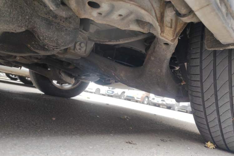Used Huasong 7 2015 2.0T Automatic Comfort Model Chassis Rear Left
