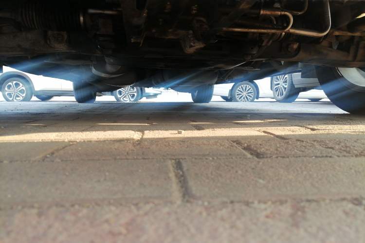 Used Huasong 7 2015 2.0T Automatic Comfort Model Chassis Front