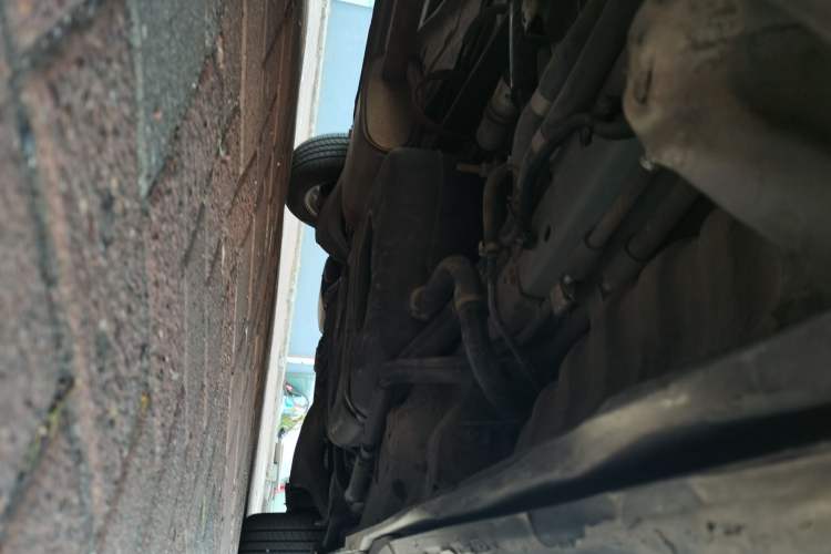 Used Huasong 7 2015 2.0T Automatic Comfort Model Chassis Front Left