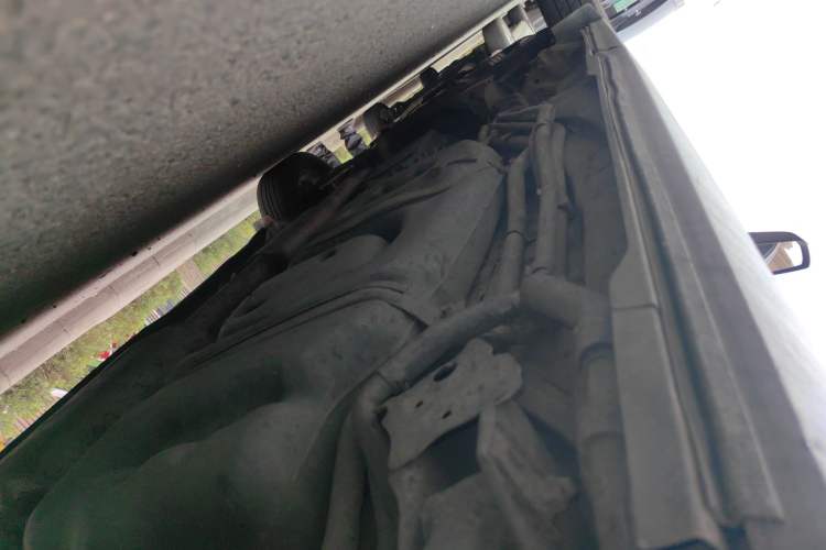 Used Huasong 7 2015 2.0T Automatic Comfort Model Chassis Rear Left