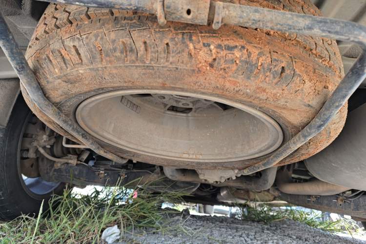 Used Huasong 7 2015 2.0T Automatic Flagship Edition Chassis Rear
