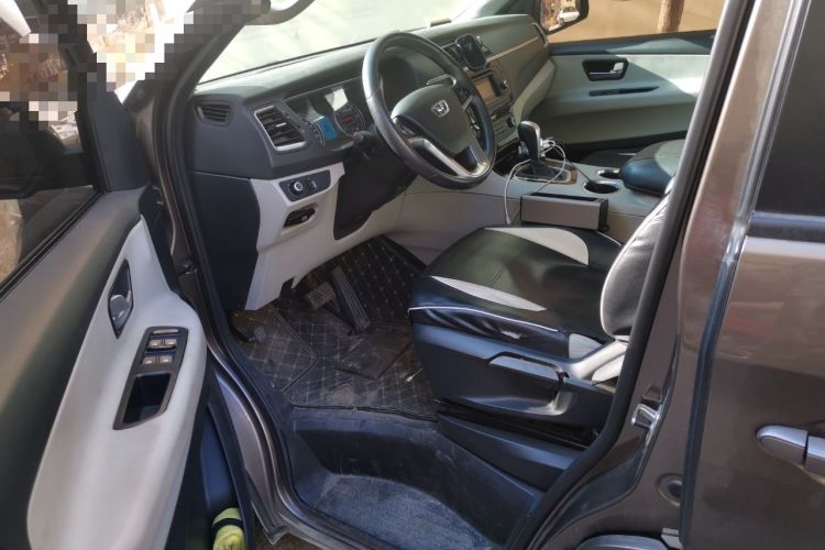 Used Huasong 7 2015 2.0T Automatic Comfort Model Driver Seat