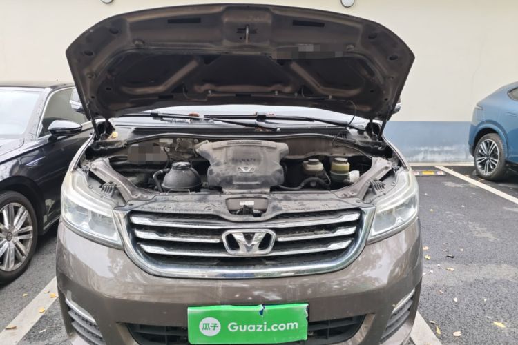 Used Huasong 7 2015 2.0T Automatic Luxury Model Engine Bay