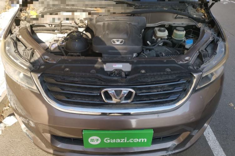 Used Huasong 7 2015 2.0T Automatic Comfort Model Engine Bay