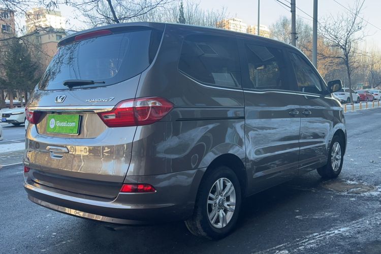 Used Huasong 7 2015 2.0T Automatic Comfort Model Exterior 6