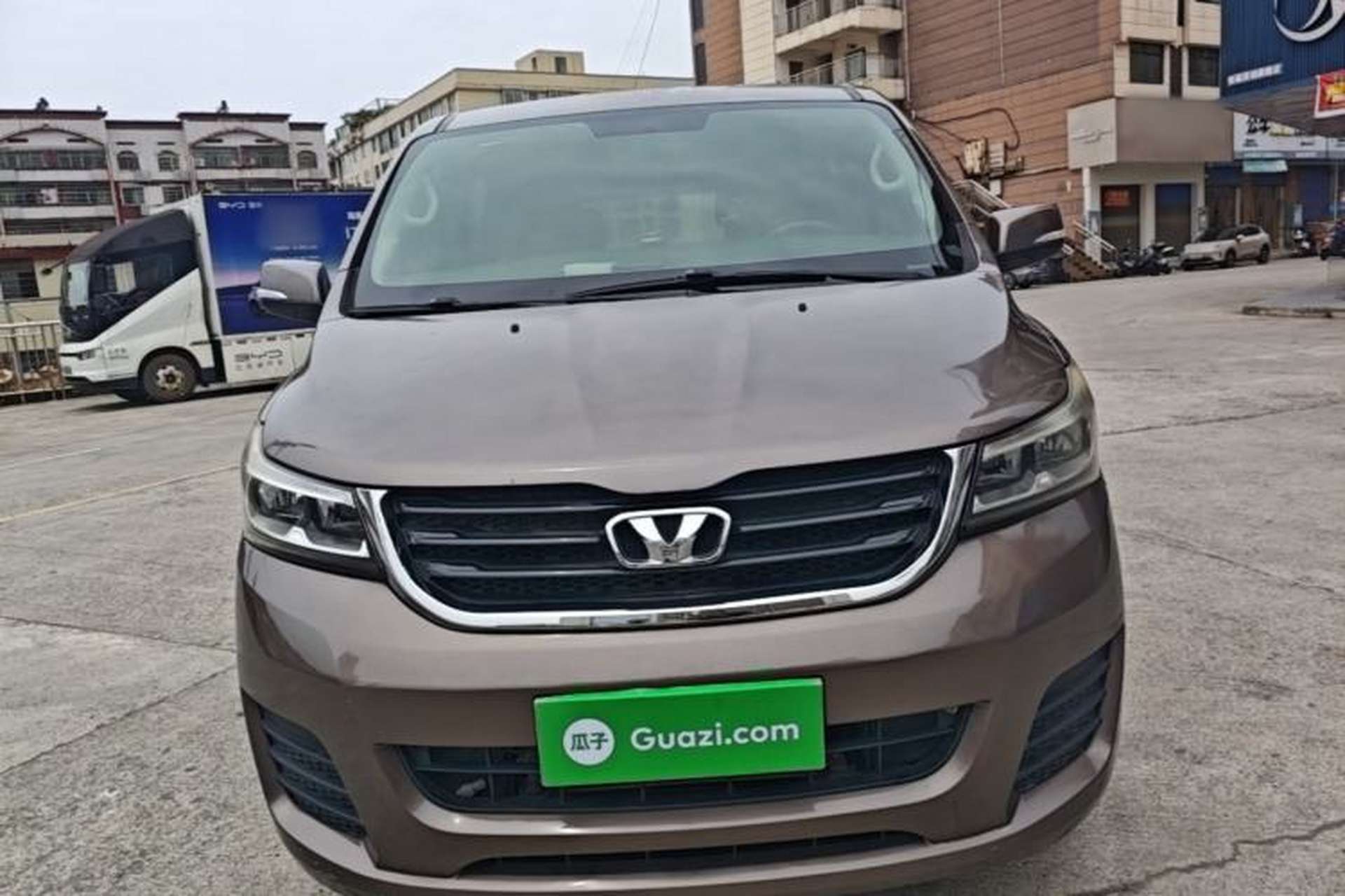 Used Huasong 7 2015 2.0T Automatic Comfort Model Front