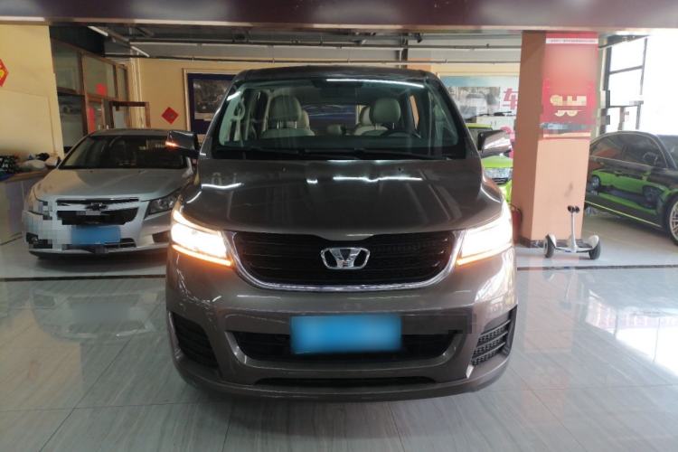 Used Huasong 7 2015 2.0T Automatic Comfort Model Front