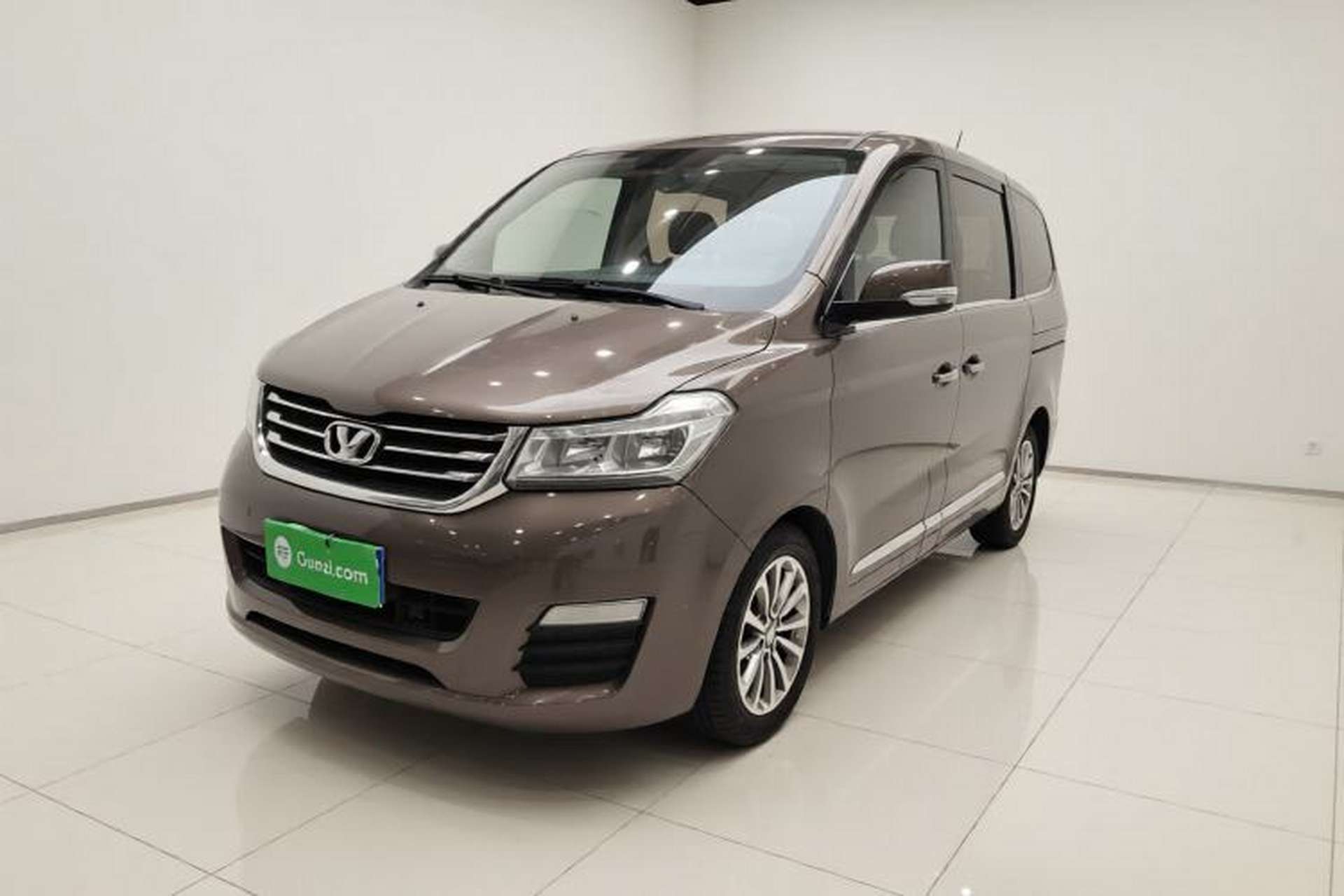 Used Huasong 7 2015 2.0T Automatic Luxury Model Front Left 45 Deg
