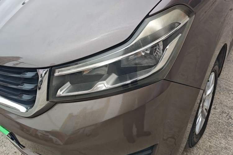 Used Huasong 7 2015 2.0T Automatic Comfort Model Left Front Headlight