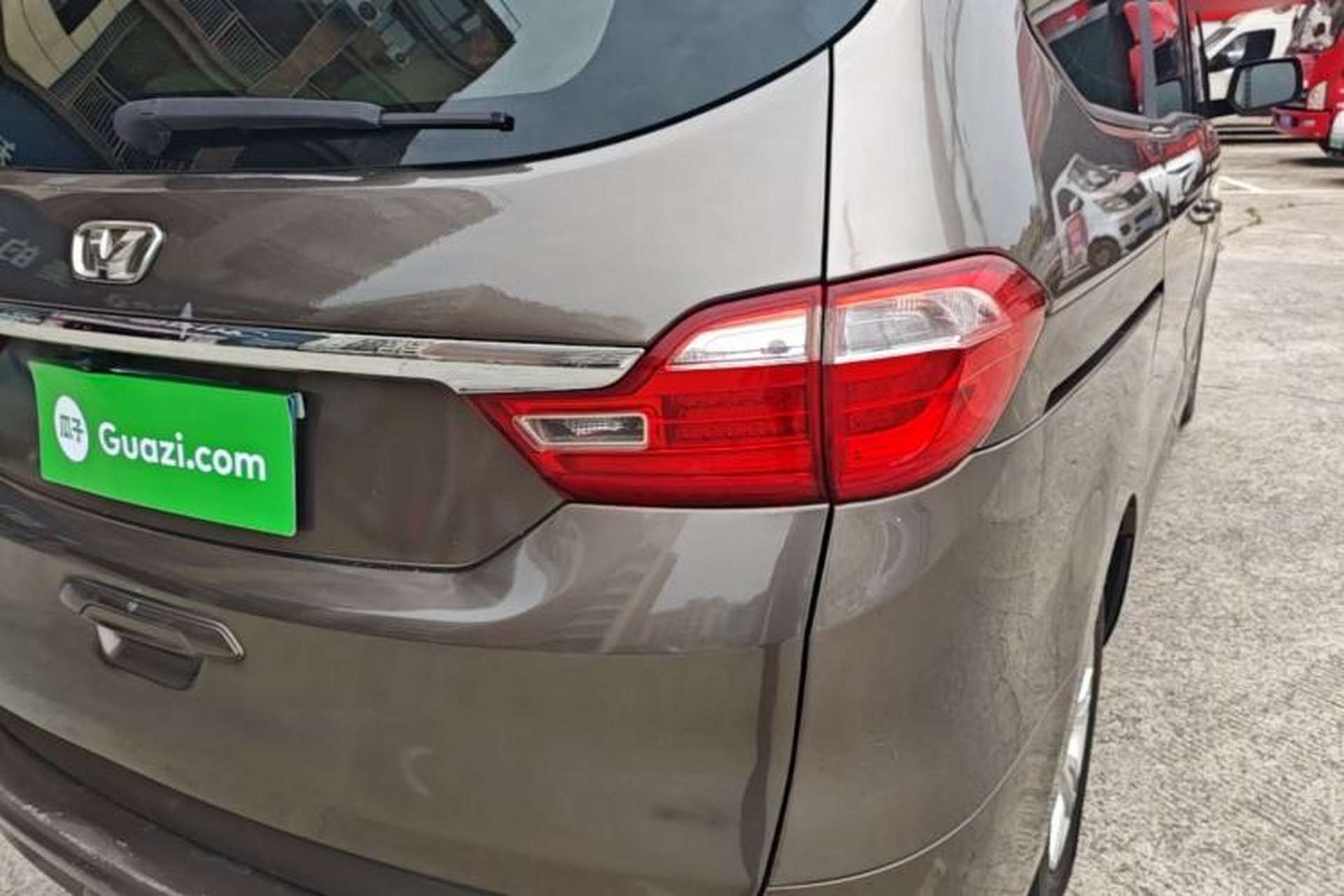 Used Huasong 7 2015 2.0T Automatic Comfort Model Right Rear Taillight