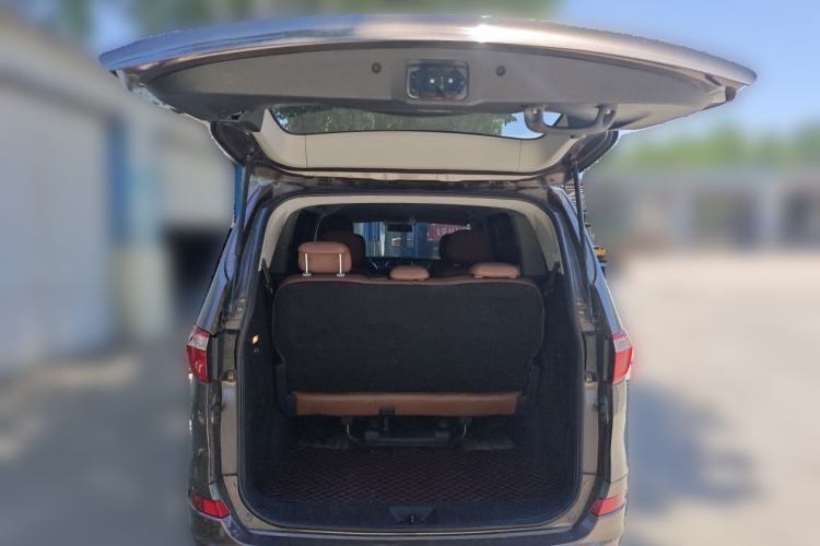 Used Huasong 7 2015 2.0T Automatic Comfort Model Trunk