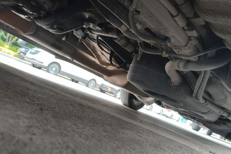 Used Huasong 7 2015 2.0T Automatic Comfort Model Chassis Front Left