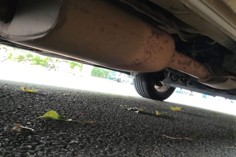 Used Huasong 7 2015 2.0T Automatic Flagship Edition Chassis Rear Right