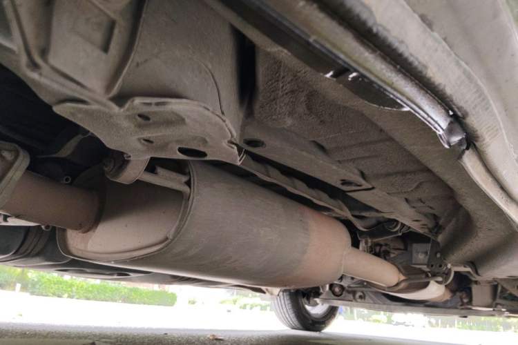 Used Huasong 7 2015 2.0T Automatic Comfort Model Chassis Rear Right