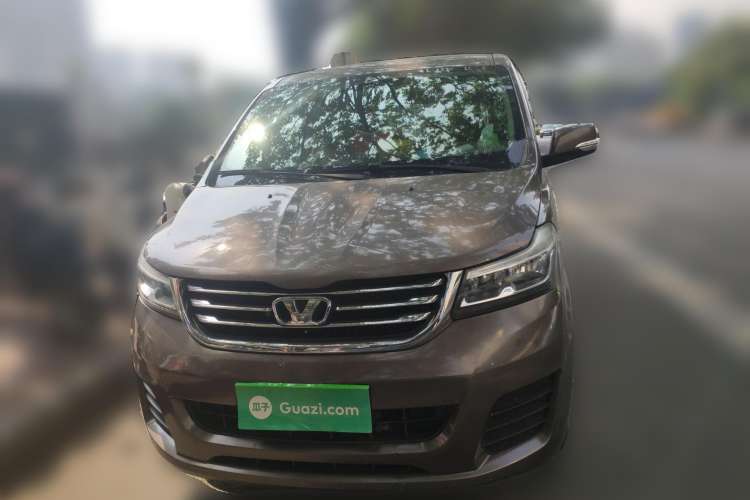 Used Huasong 7 2015 2.0T Automatic Luxury Model Front