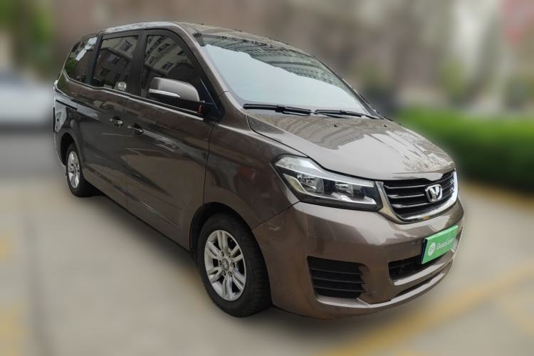 Used Huasong 7 2015 2.0T Automatic Comfort Model Front Right 45 Deg
