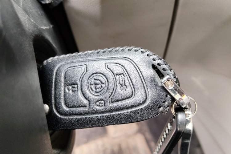 Used Huasong 7 2015 2.0T Automatic Comfort Model Vehicle Key