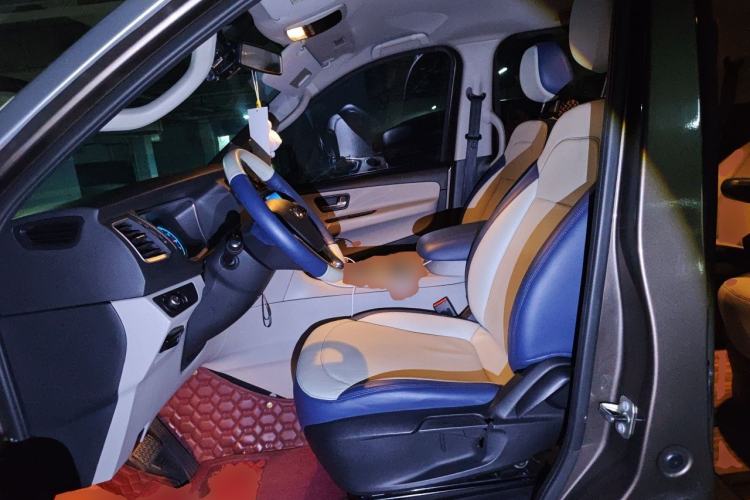 Used Huasong 7 2015 2.0T Automatic Comfort Model Left Front Seat
