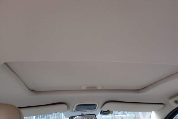 Used Huasong 7 2015 2.0T Automatic Flagship Edition Headliner