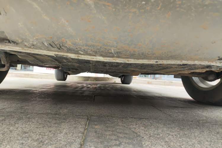 Used Huasong 7 2015 2.0T Automatic Comfort Model Chassis Front