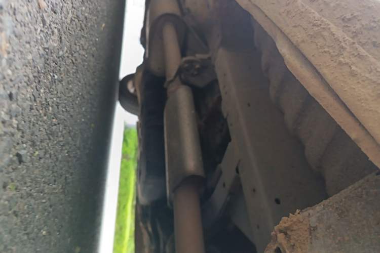 Used Huasong 7 2015 2.0T Automatic Flagship Edition Chassis Front Right