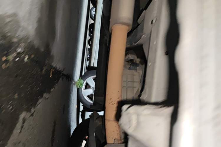Used Huasong 7 2015 2.0T Automatic Comfort Model Chassis Front Right
