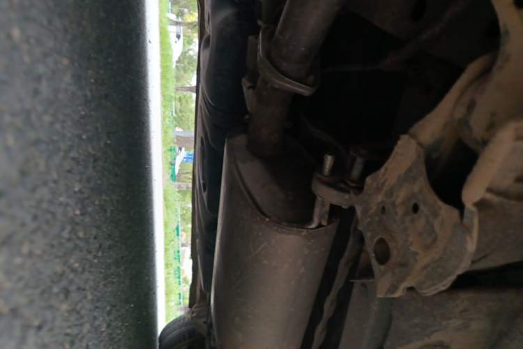Used Huasong 7 2015 2.0T Automatic Flagship Edition Chassis Rear Right