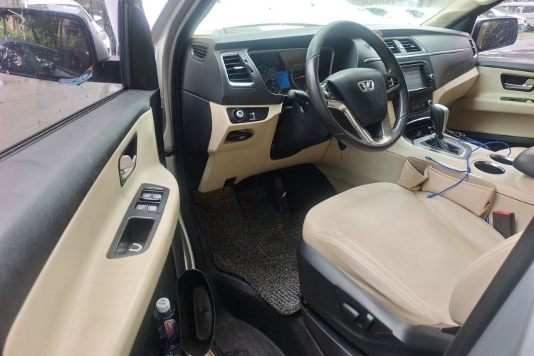 Used Huasong 7 2015 2.0T Automatic Flagship Edition Driver Seat