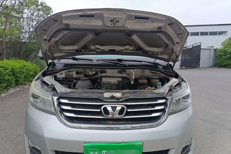 Used Huasong 7 2015 2.0T Automatic Flagship Edition Engine Bay