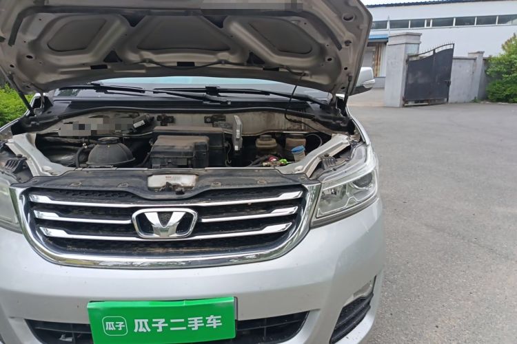 Used Huasong 7 2015 2.0T Automatic Flagship Edition Engine Bay Left
