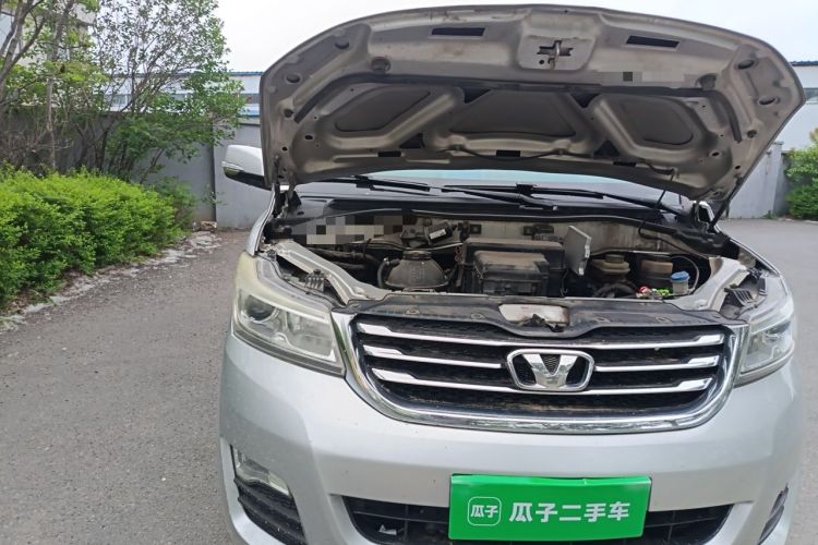 Used Huasong 7 2015 2.0T Automatic Flagship Edition Engine Bay Right